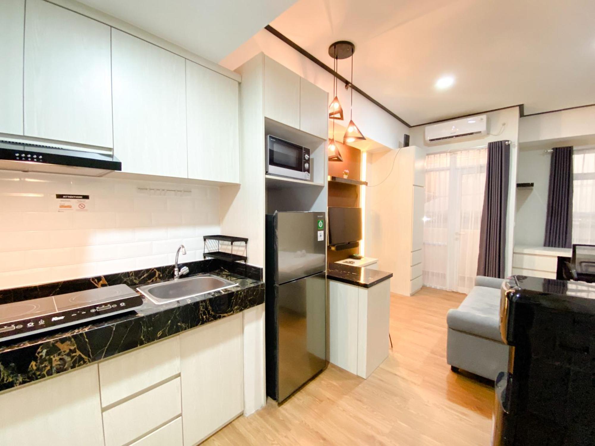 Cozy And Homey Studio At Vasanta Innopark Apartment By Travelio Cikarang Bagian luar foto